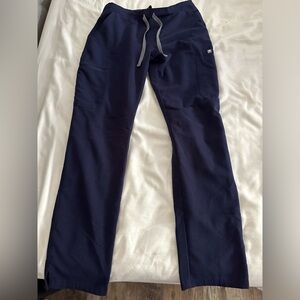 FIGS Yola Skinny Scrub Pant. Navy Blue. Size small.